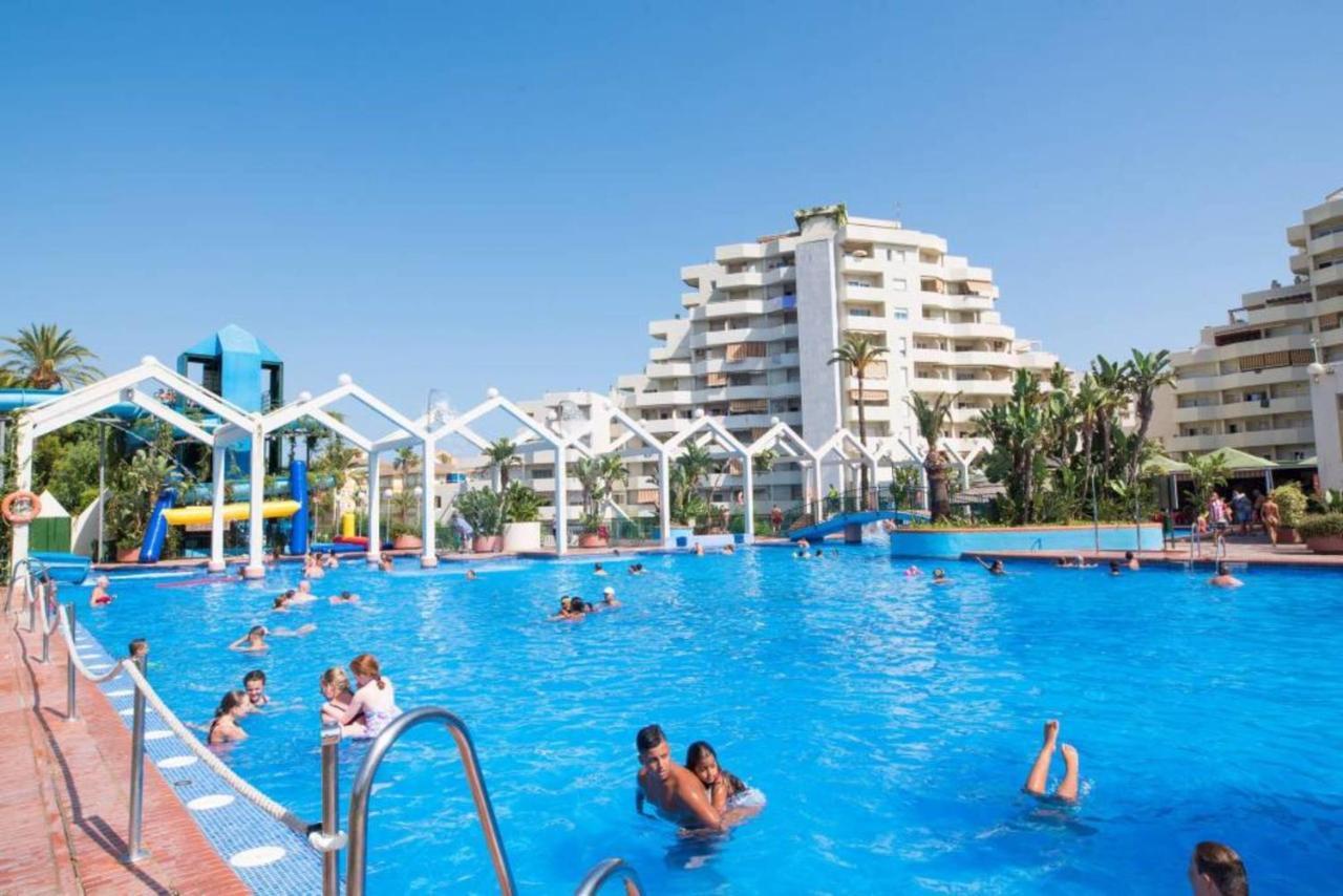 Benal Beach Sea Front Holiday Appartement Benalmádena