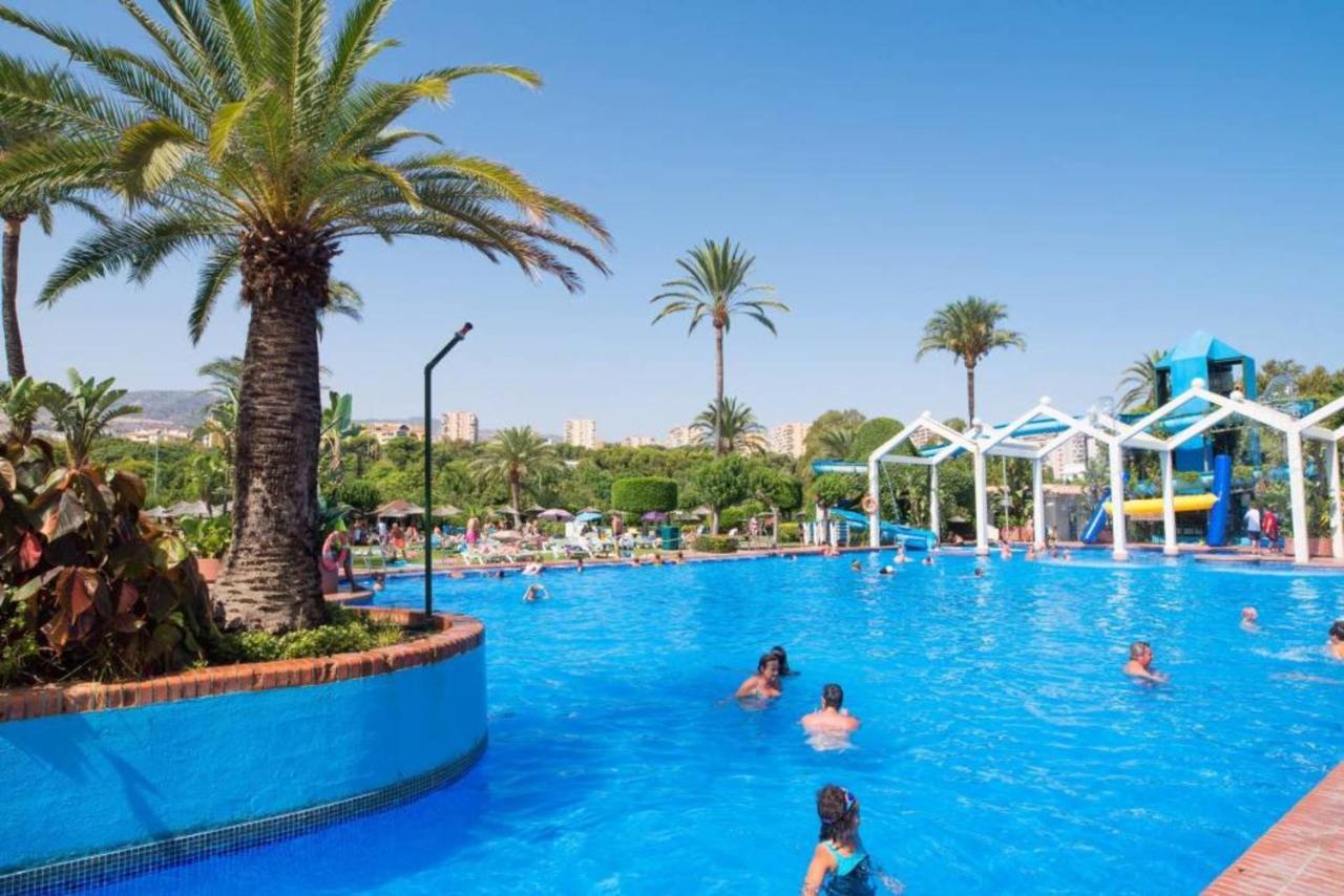 Appartement Benal Beach Sea Front Holiday