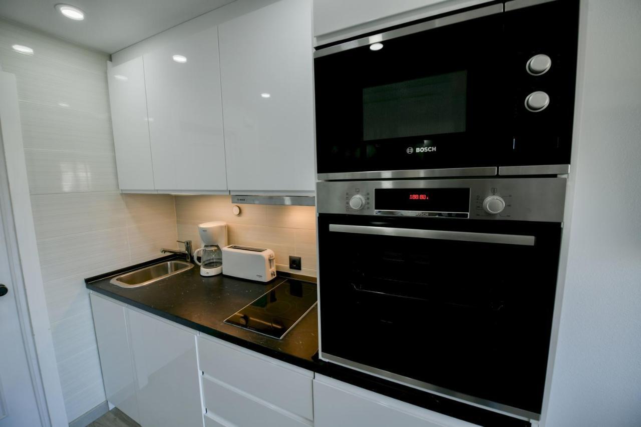 Benal Beach Sea Front Holiday Appartement Benalmádena